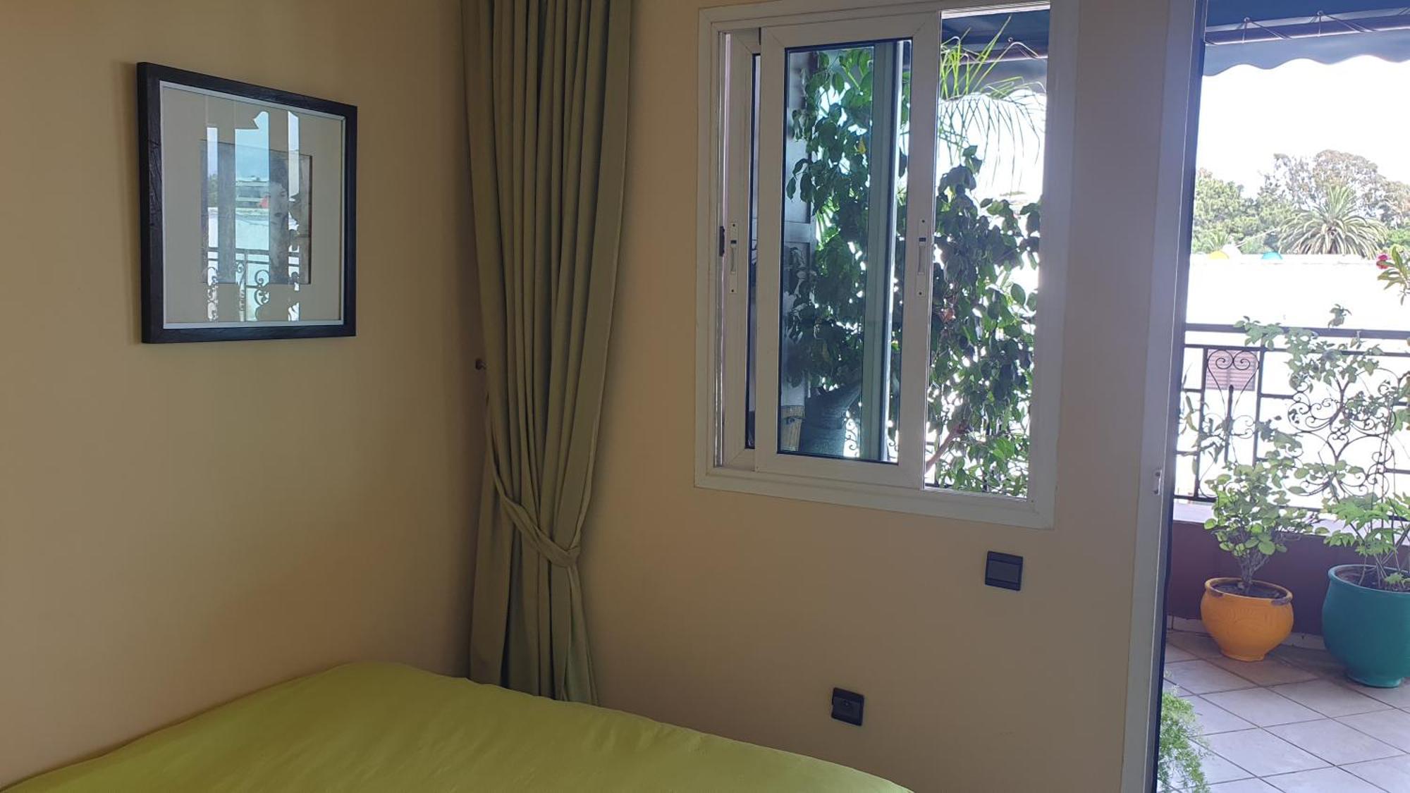 Appartement Agreable Avec 2 Tres Belles Terrasses Au Coeur De 拉巴特 外观 照片
