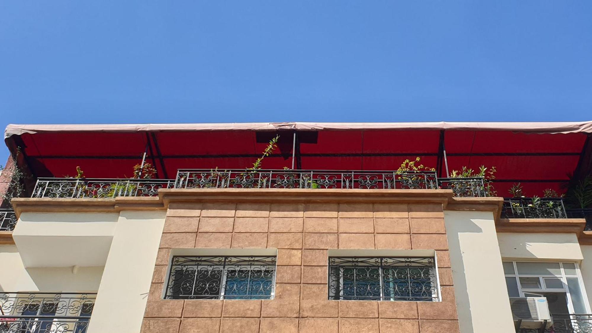 Appartement Agreable Avec 2 Tres Belles Terrasses Au Coeur De 拉巴特 外观 照片