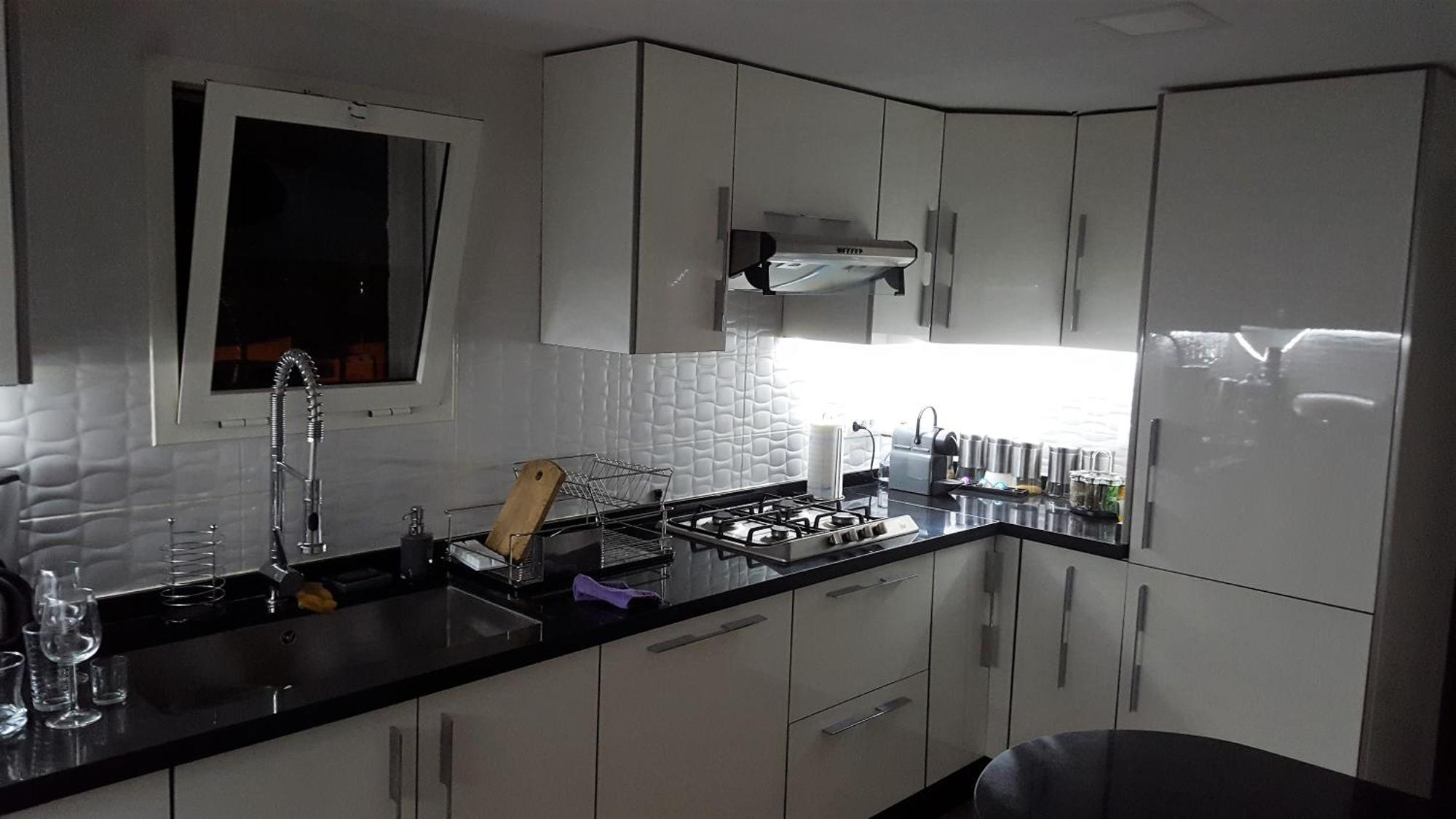 Appartement Agreable Avec 2 Tres Belles Terrasses Au Coeur De 拉巴特 外观 照片